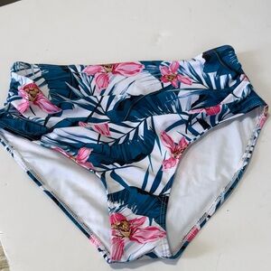 Yonique Tropical Print Bikini Bottoms